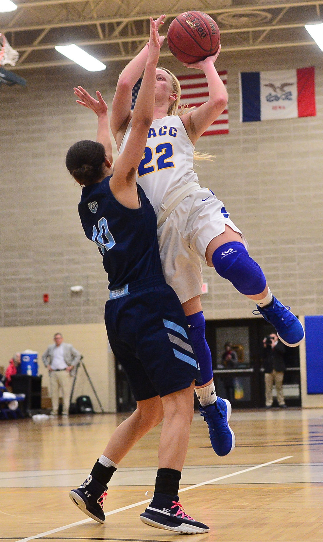 MBBall NIACC vs. Iowa Central 11